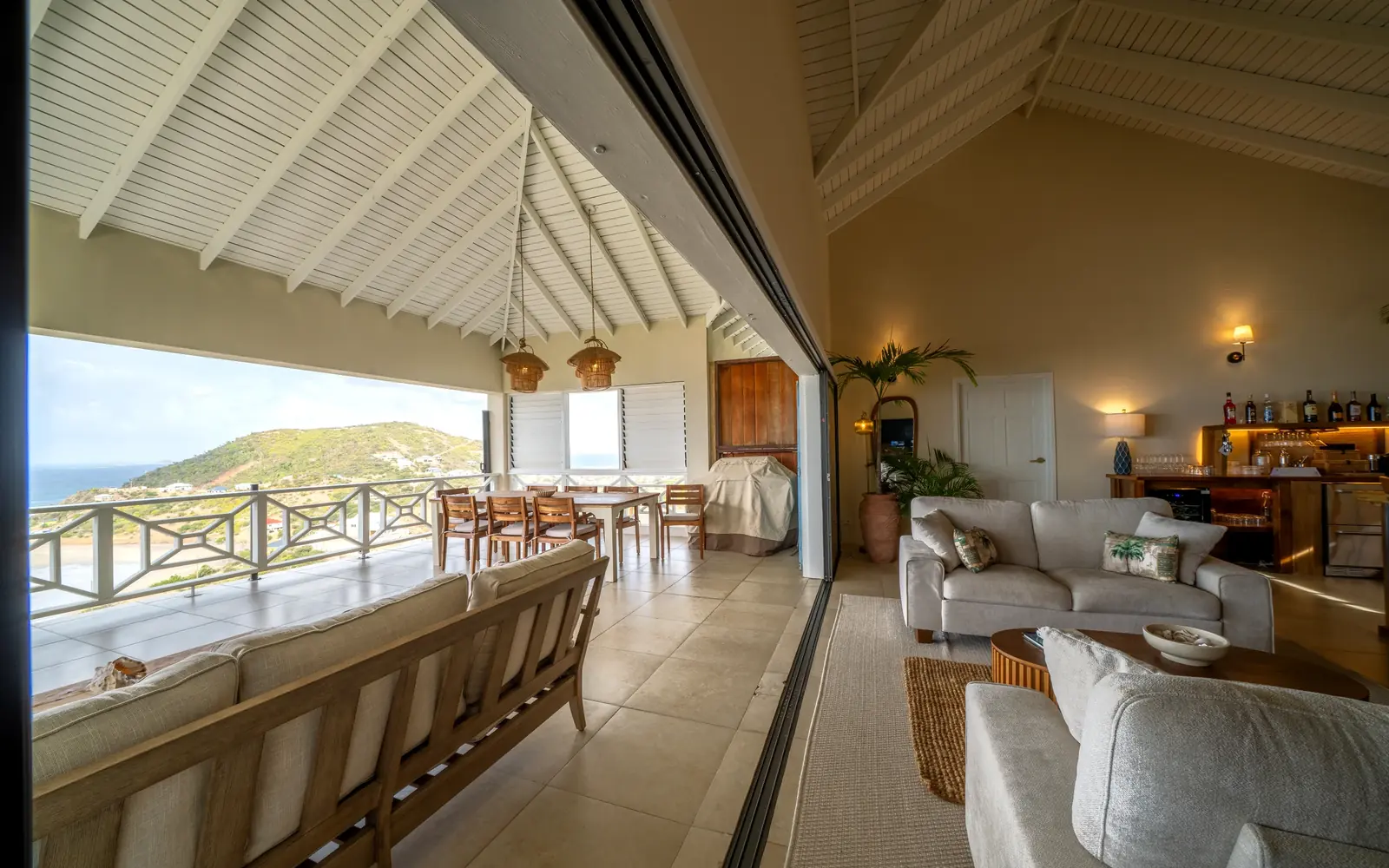 Mer and Sel Villa view across Union Island and the Caribbean